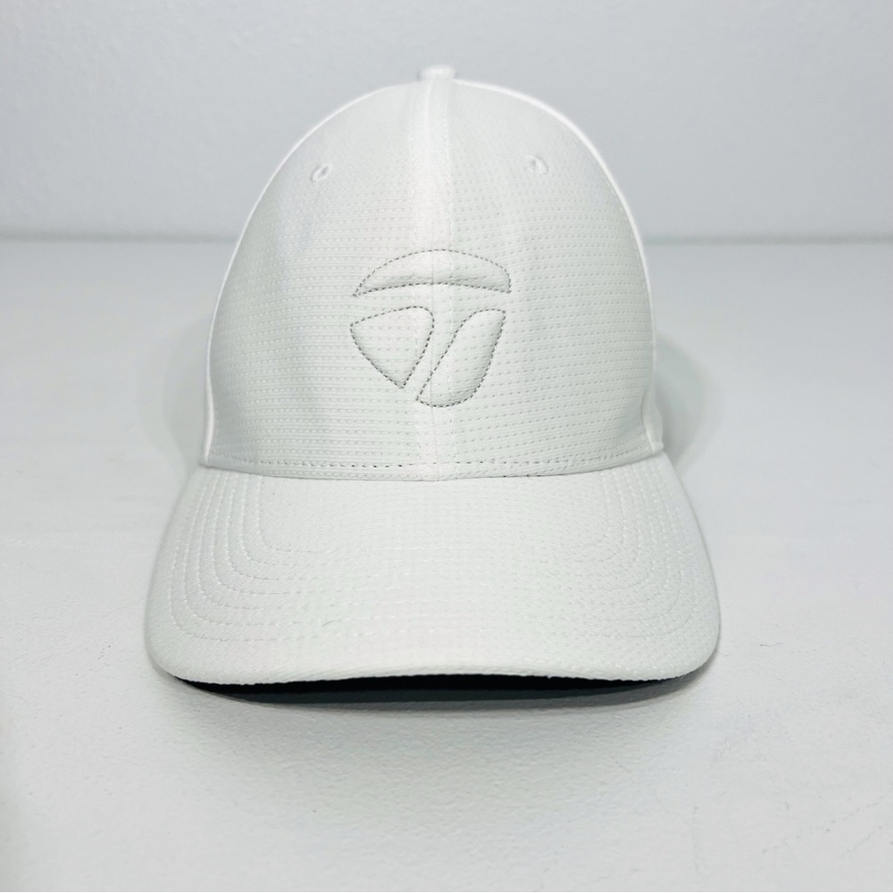 TaylorMade Golf Logo Har Men’s OSFA White Adjustable SnapBack Cap